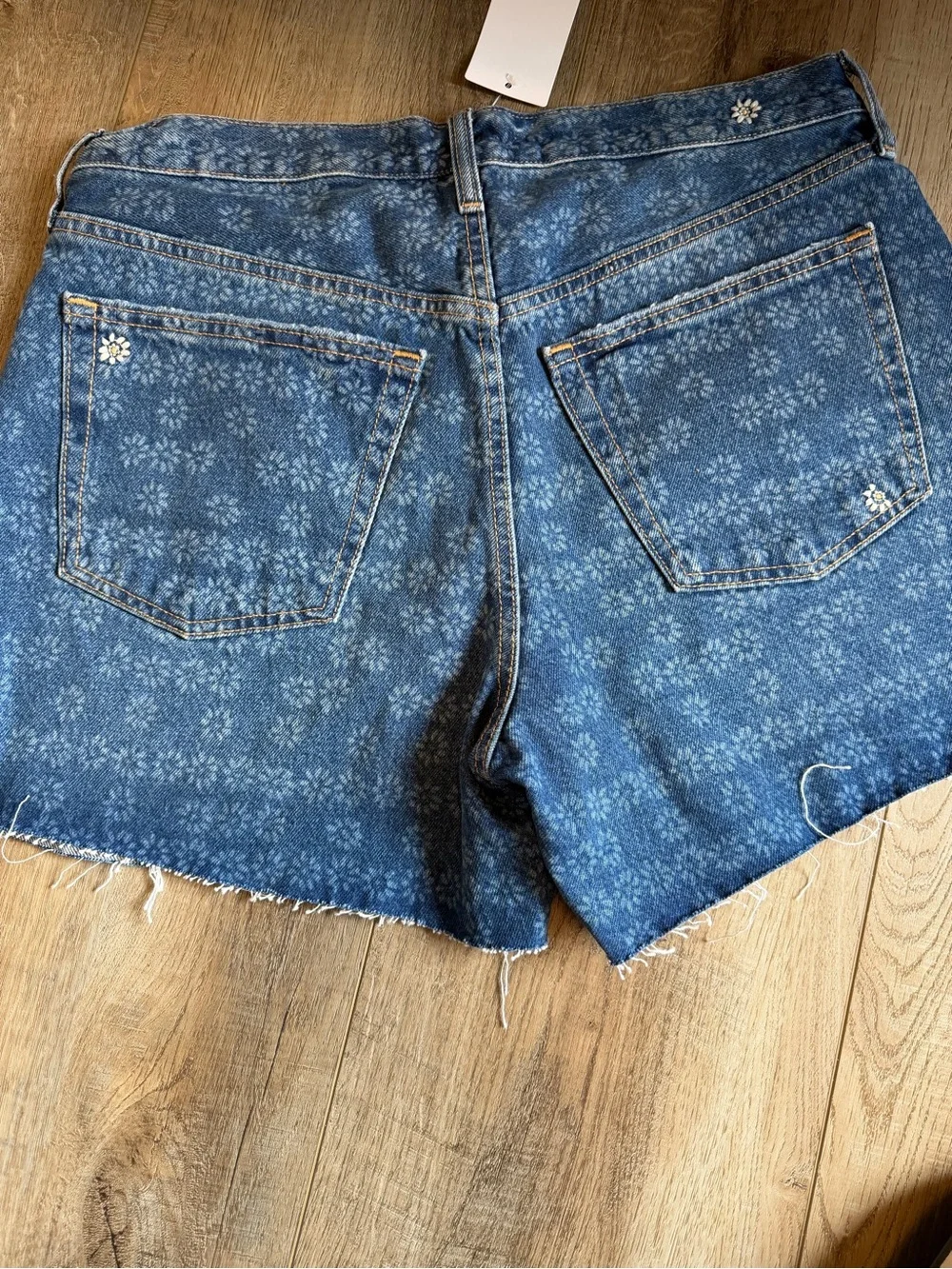 90’s baggy shorts Denim Floral Print High-Waist Women's size 6